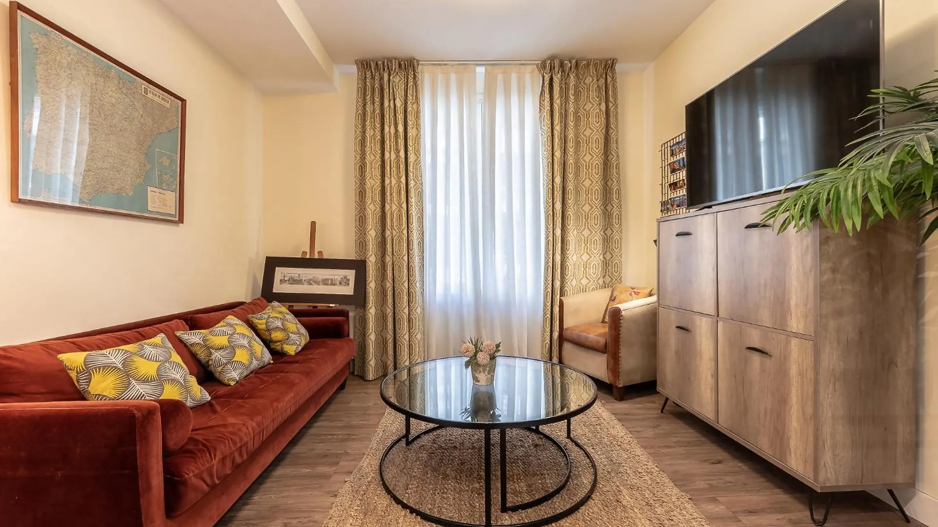 Home-Loving Apartment Bilbao Centre With Parking